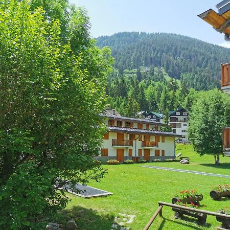 Appartamento Elda La Thuile Exteriör bild