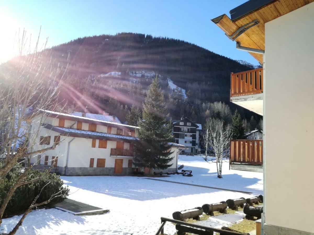 Appartamento Elda La Thuile Exteriör bild