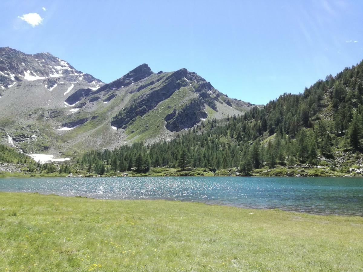 Appartamento Elda La Thuile Exteriör bild
